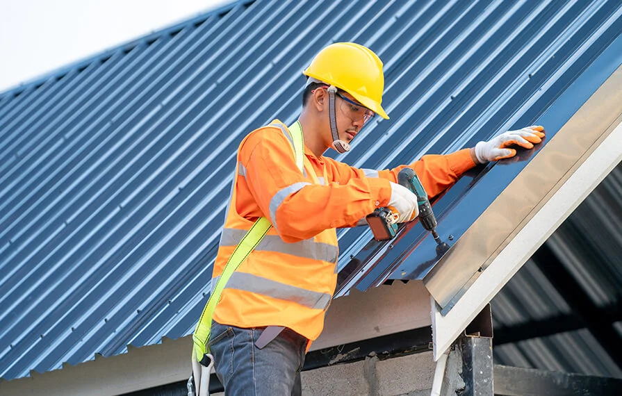 commercial roofing contractor
