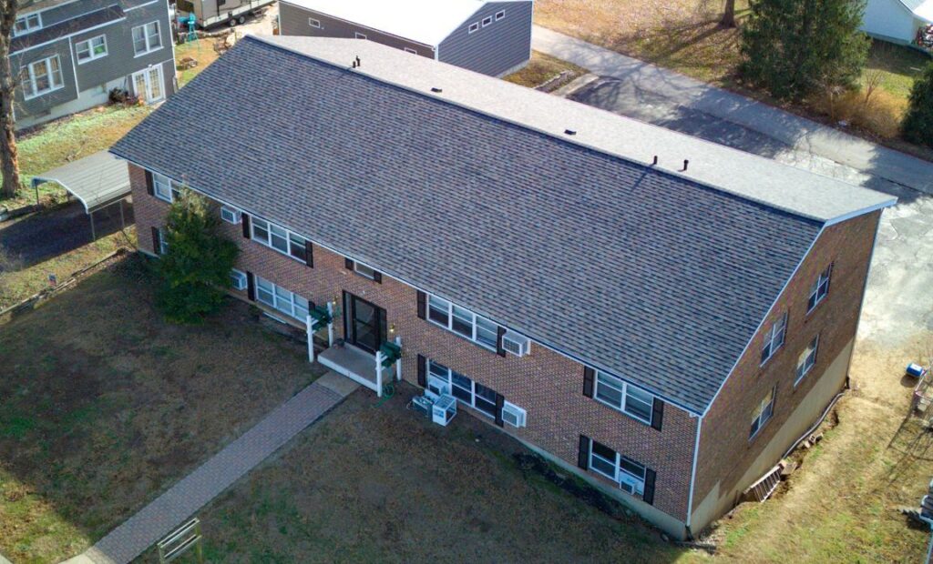 Strain roofing